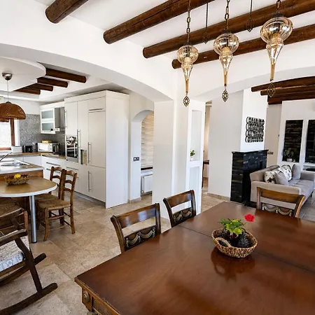 Bellapais Stone Villa Kyrenia (Northern Cyprus)